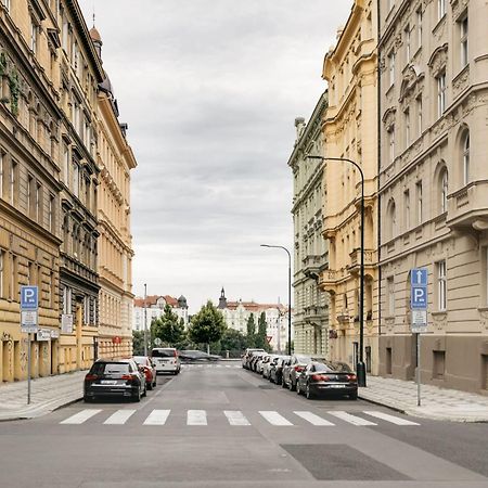 Comfortable And Cosy Apt A Few Steps From Dancing House And Naplavka Dance プラハ エクステリア 写真